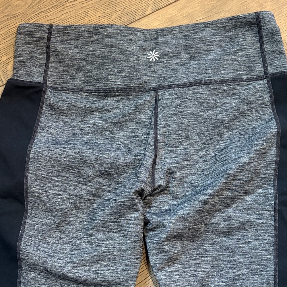 Athleta Heathered Gray Leggings Large - Picture 5 of 5
